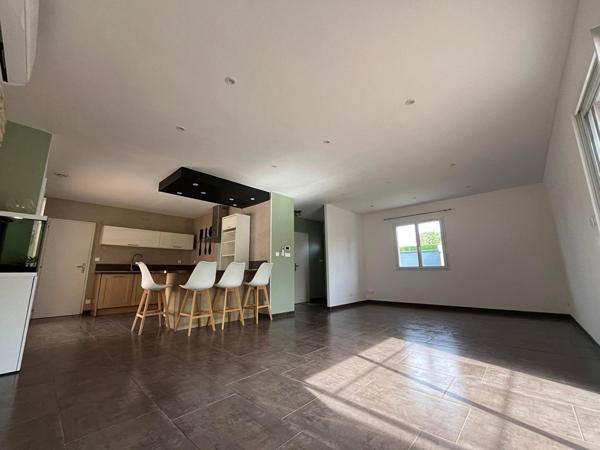 Maison de 111m² avec 4 chambres, garage et piscine sur la commune de Rabastens !