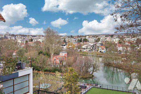 Terrain à bâtir 239,18 m²  Face Marne