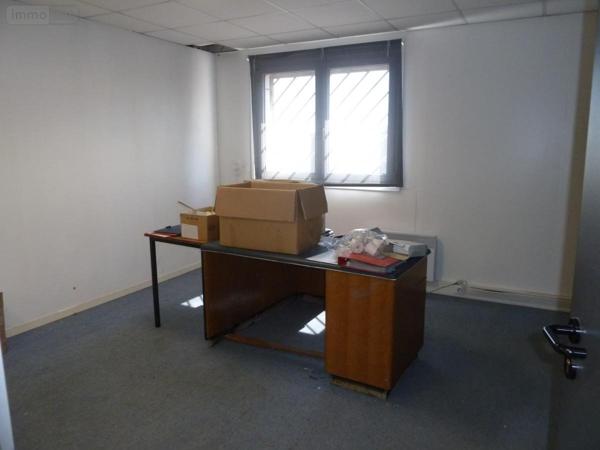 Fonds et/ou murs commerciaux à louer à Cambrai dans le Nord (59400), ref : 59083-L1710