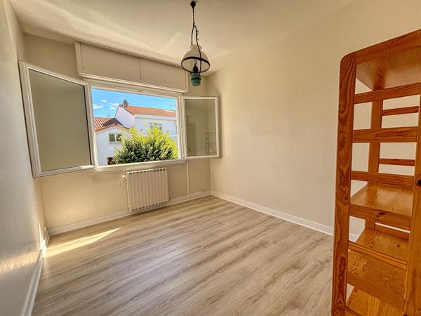 17200 ROYAN ensemble de deux appartements