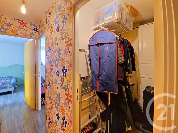 Appartement F3 à vendre  3 pièces - 67,02 m 2   IVRY SUR SEINE  - 94