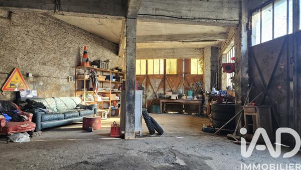 Parking à vendre 360 m² Maurs