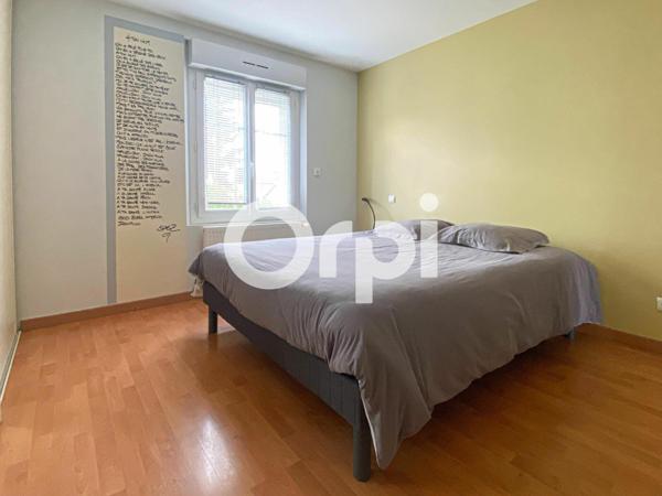 Maison à vendre    6 pièces •  Allonnes