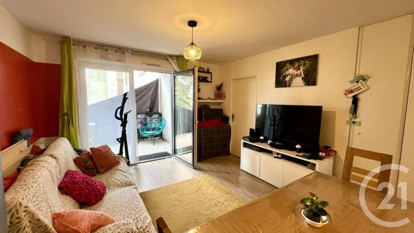 Appartement F3 à vendre  3 pièces - 63 m 2   CERGY  - 95