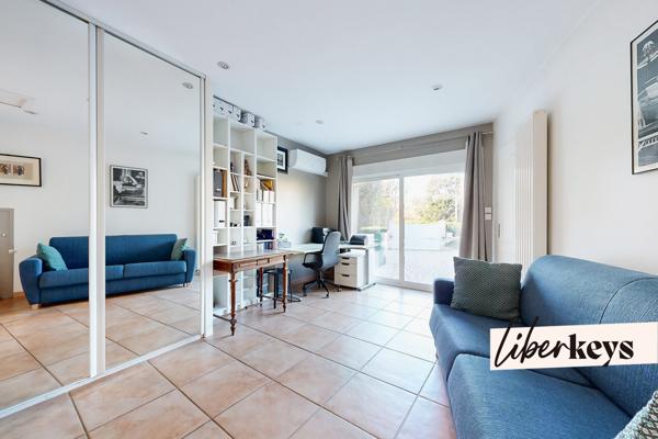 Magnifique maison de standing, lumineuse, 5 chambres, piscine, terrasse et jolie terrain  | avenue Général Leclerc | 69300 Caluire et Cuire 