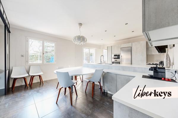 Magnifique maison de standing, lumineuse, 5 chambres, piscine, terrasse et jolie terrain  | avenue Général Leclerc | 69300 Caluire et Cuire 