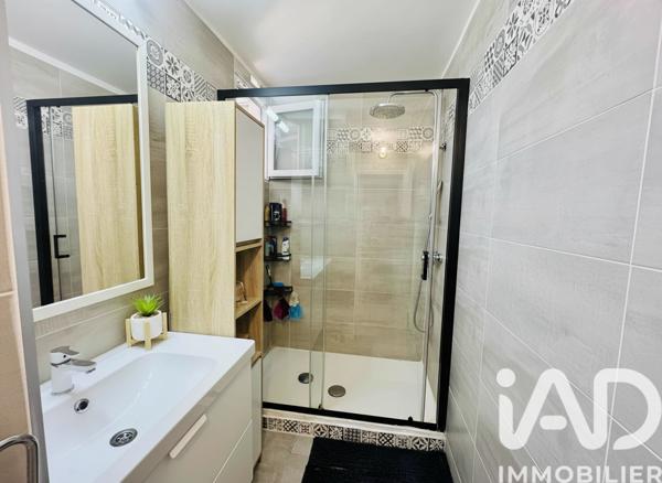 Appartement à vendre 3 pièces 55 m² Nîmes