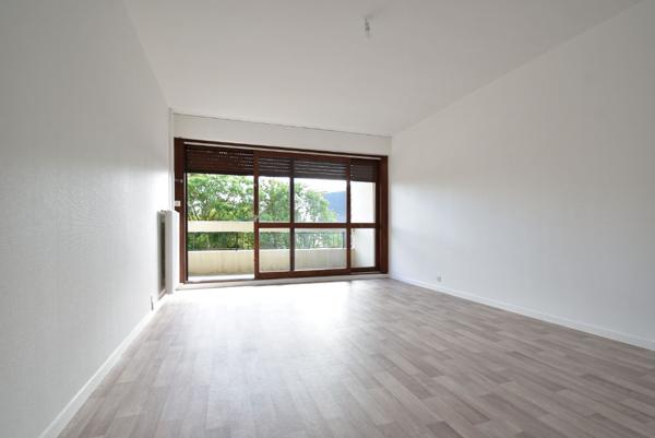 A LOUER- ANGERS DOUTRE/ RUE ST NICOLAS - APPARTEMENT T3