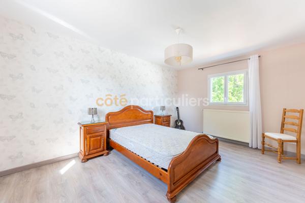 Vente
                Maison231,87 m² - 8 Pièces -
                    SAINT HILAIRE DE RIEZ (85270)
