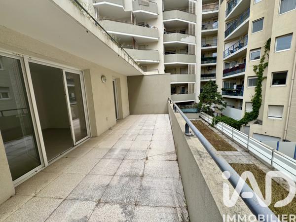 Appartement à vendre 4 pièces 70,35 m² Marseille 8