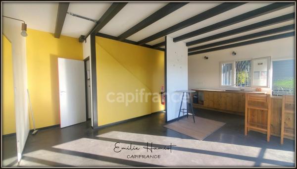 A louer - Local commercial en duplex - Fort de France - Quartier didier