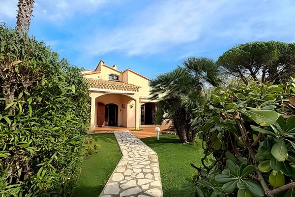 Maison Sète 7 pièces 242 m² + dépendance