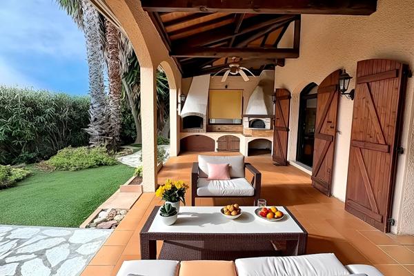 Maison Sète 7 pièces 242 m² + dépendance