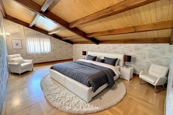 Maison Sète 7 pièces 242 m² + dépendance