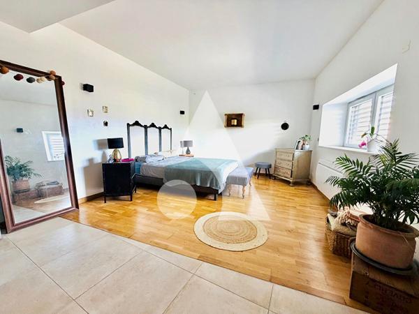 Maison 8 pièces 260 m2