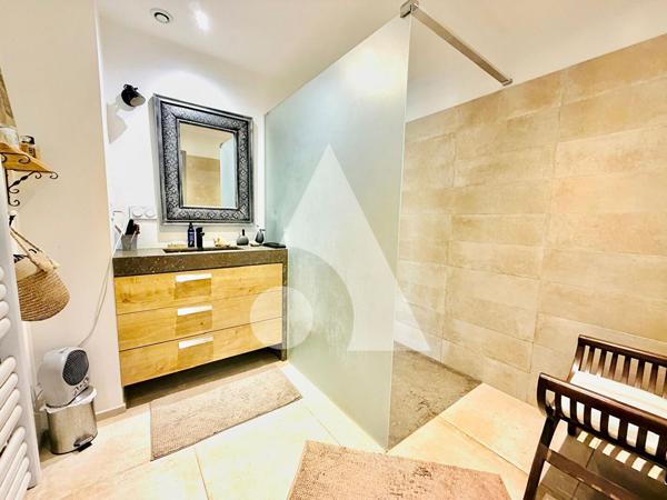 Maison 8 pièces 260 m2