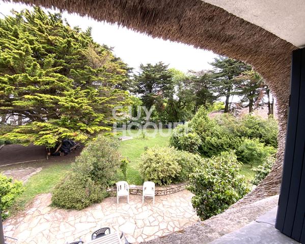 Charmante chaumière de 167 m² sur un terrain de 3403 m²