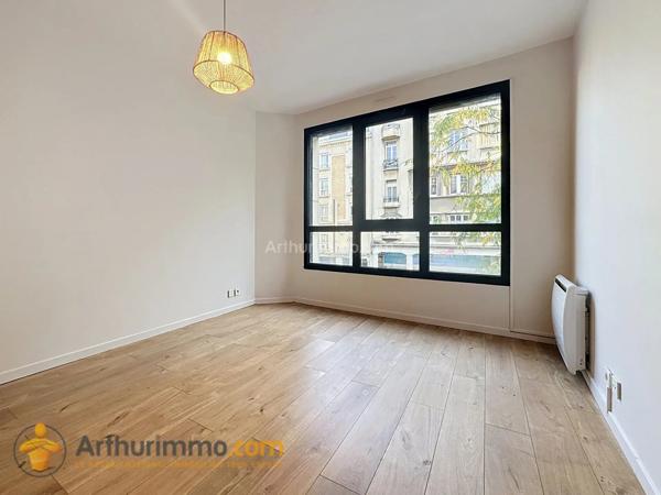 Vente                                                      Appartement
                        
                     2 pièces                      44 m2                     à Reims