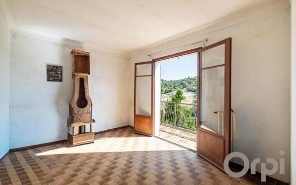 Maison à vendre    5 pièces • 139 m2 Nice