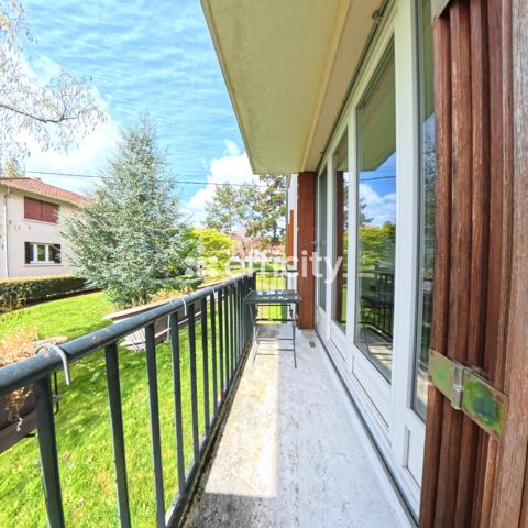 Appartement
         3 pièces
        - 54 m²
