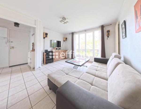 Appartement
         3 pièces
        - 54 m²