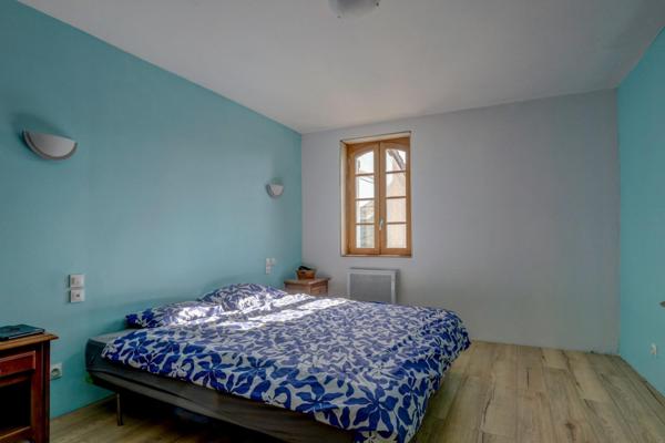 Maison à LESCURE-D'ALBIGEOIS, 81380 - 4 pièces 150m²