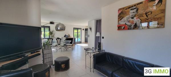 Vente / Maison de plain-pied à Brue-Auriac (83119)