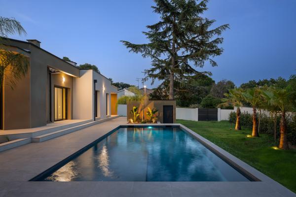 VILLA CONTEMPORAINE NEUVE