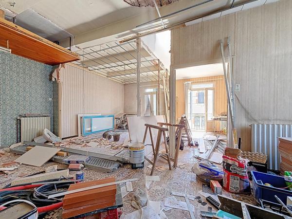 Bédarieux – Deux plateaux bruts à aménager – Copropriété à faibles charges