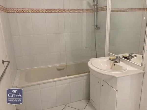 Appartement à vendre 3 pièces 70m² Laval (53000)