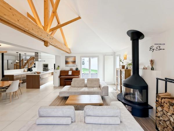 Villa d’architecte rénovée – Golf de Bussy – Plain-pied – 5 chambres – RER A à pied - Bussy-Saint-Georges - à vendre