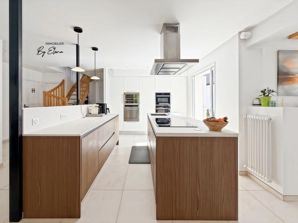 Villa d’architecte rénovée – Golf de Bussy – Plain-pied – 5 chambres – RER A à pied - Bussy-Saint-Georges - à vendre
