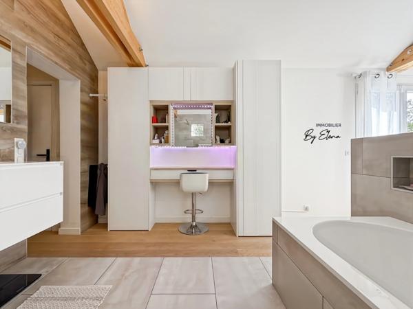 Villa d’architecte rénovée – Golf de Bussy – Plain-pied – 5 chambres – RER A à pied - Bussy-Saint-Georges - à vendre