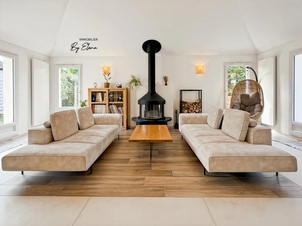 Villa d’architecte rénovée – Golf de Bussy – Plain-pied – 5 chambres – RER A à pied - Bussy-Saint-Georges - à vendre