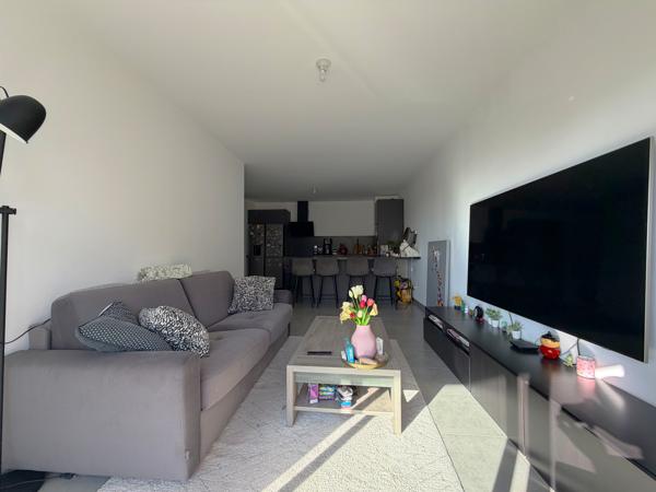 APPARTEMENT PROCHE BORD DE MER