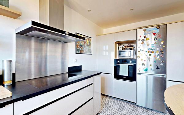 Appartement à vendre    3 pièces • 72,47 m2 Montrouge