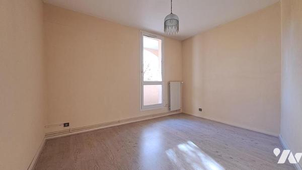 APPARTEMENT TYPE 4 AVEC GARAGE ET CAVE