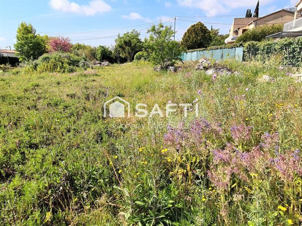 LA FARLEDE - MAGNIFIQUE TERRAIN A BÂTIR, EMPRISE AU SOL IMPORTANTE,  PROCHE DES COMMODITÉS. A SAISIR!!!