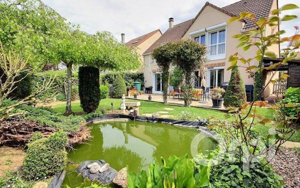 Maison à vendre    8 pièces • 146 m2 Plaisir