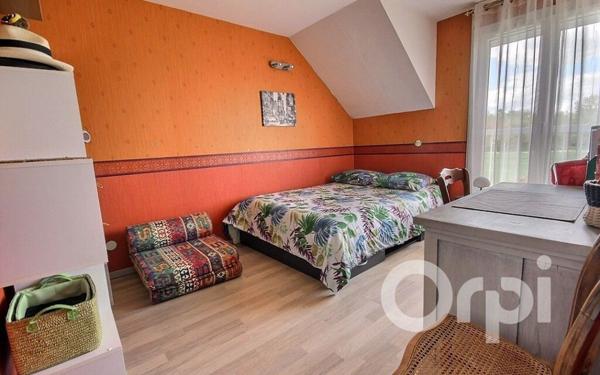 Maison à vendre    8 pièces • 146 m2 Plaisir