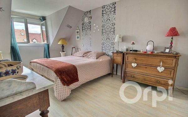 Maison à vendre    8 pièces • 146 m2 Plaisir