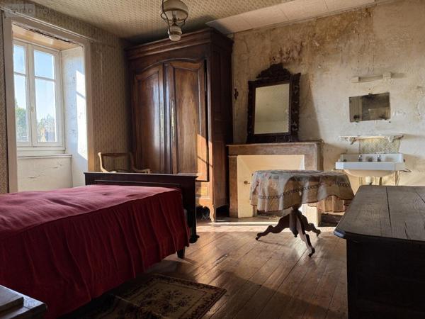 Maison à vendre à Guingamp dans les Côtes-d'Armor (22200), ref : 22064-1214