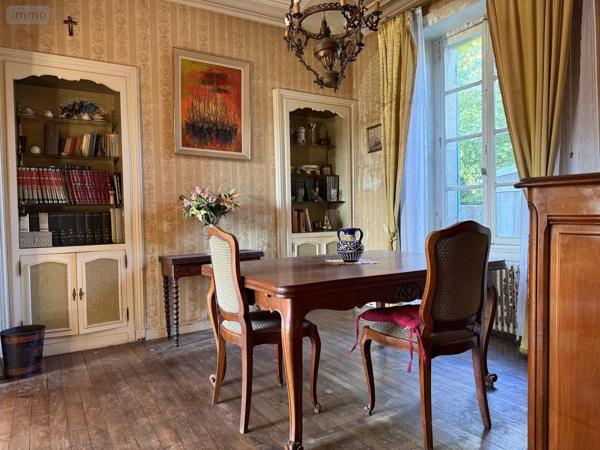 Maison à vendre à Guingamp dans les Côtes-d'Armor (22200), ref : 22064-1214