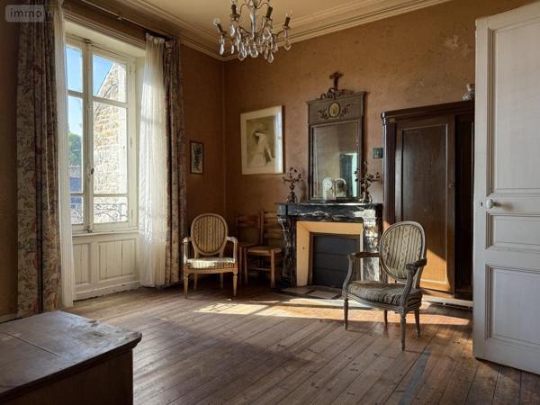 Maison à vendre à Guingamp dans les Côtes-d'Armor (22200), ref : 22064-1214