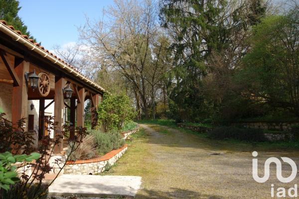 Maison à vendre 6 pièces 220 m² Puymirol