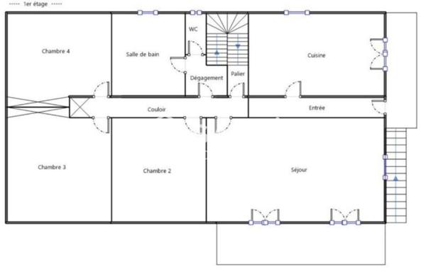 Maison à rénover avec beau potentiel