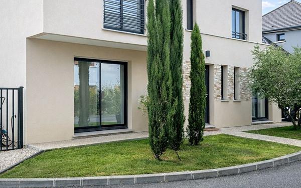 Maison à vendre    5 pièces • 150 m2 Rambouillet