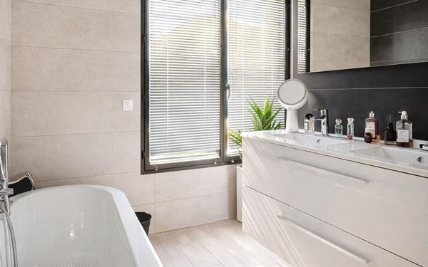 Maison à vendre    5 pièces • 150 m2 Rambouillet