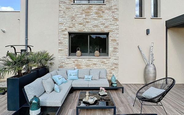 Maison à vendre    5 pièces • 150 m2 Rambouillet