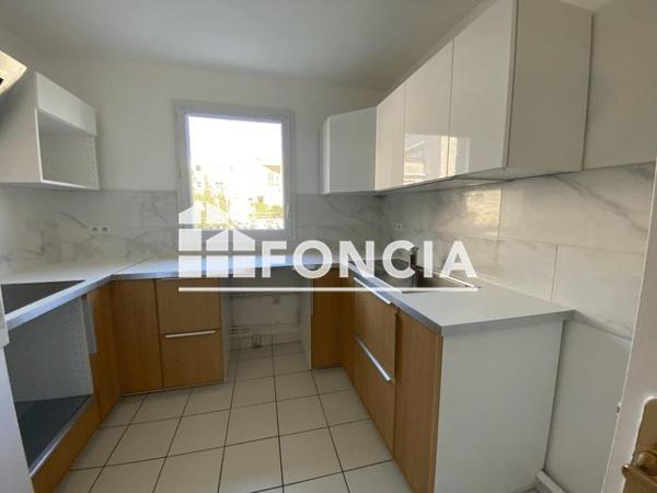 Location Appartement 4 pièces 86.6 m² - 15/17/19 AVENUE HENRI IV Meudon 92190